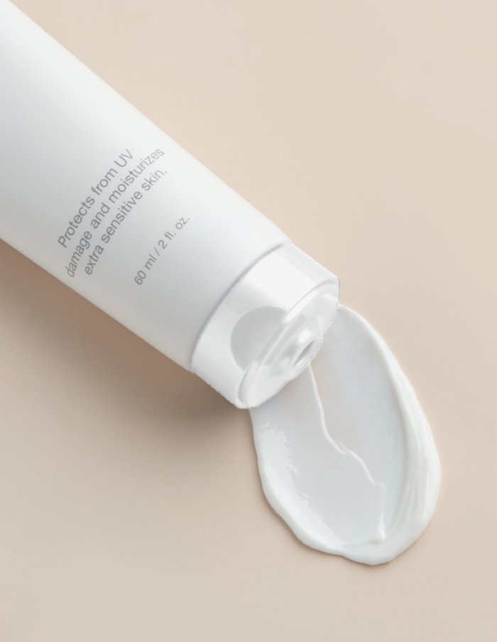 Paula’s Choice Calm Mineral Moisturizer Review kem chống nắng Paula’s Choice Calm Mineral Moisturizer