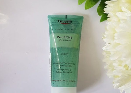 Gel tẩy tế bào chết Eucerin Pro Acne Scrub Gel tẩy tế bào chết Eucerin Pro Acne Scrub