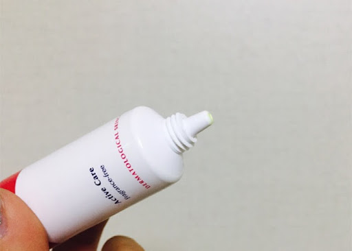 Kem dưỡng da Eucerin Auto Control Acute Care 40ml