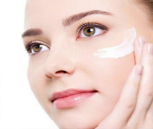 Review chân thật kem dưỡng ẩm Eucerin Lipo Balance từ khách hàng Review chân thật kem dưỡng ẩm Eucerin Lipo Balance từ khách hàng