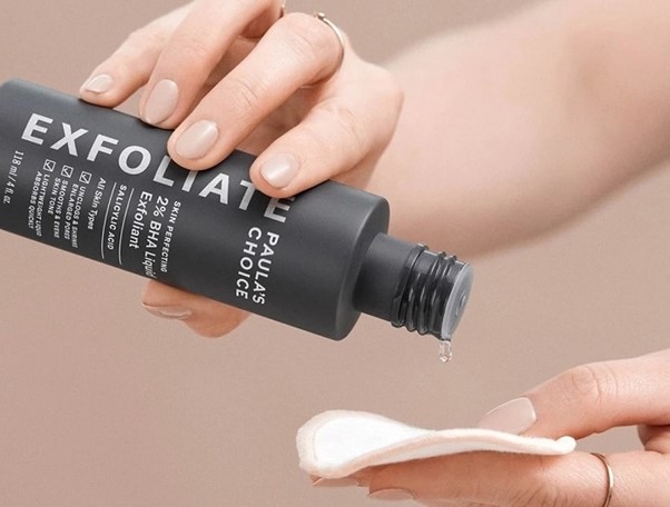 Dùng tẩy tế bào chết đúng cách sẽ giúp da khỏe đẹp, rạng rỡ hơn Dùng tẩy tế bào chết đúng cách sẽ giúp da khỏe đẹp, rạng rỡ hơn