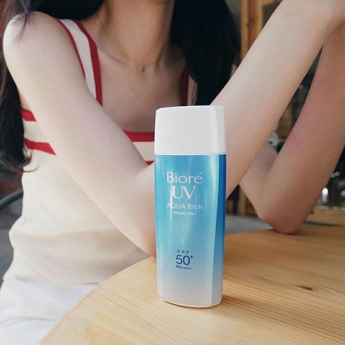 Kem chống nắng Biore UV Aqua Rich Watery Gel SPF50+ PA++++ Kem chống nắng Biore UV Aqua Rich Watery Gel SPF50+ PA++++
