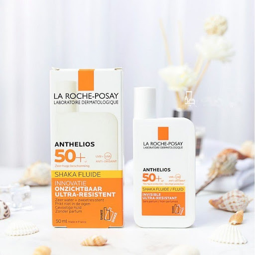 Kem Chống Nắng La Roche-Posay Anthelios Shaka Fluid Không Nhờn Rít SPF50+ Kem Chống Nắng La Roche-Posay Anthelios Shaka Fluid Không Nhờn Rít SPF50+