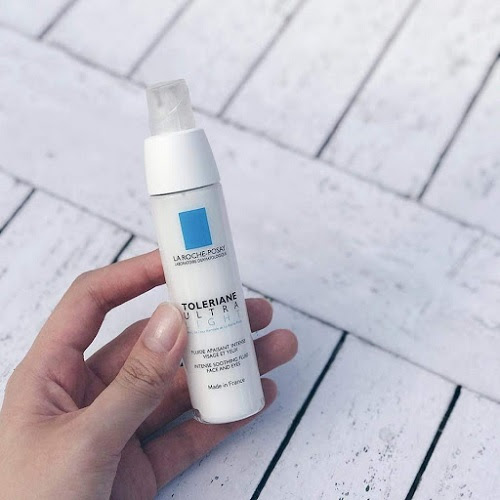 Kem Dưỡng Ẩm, Dịu Nhẹ Tức Thì Cho Da Rất Nhạy Cảm Và Dị Ứng La Roche-Posay Toleriane Ultra Light Intense Soothing Fluid Face & Eyes