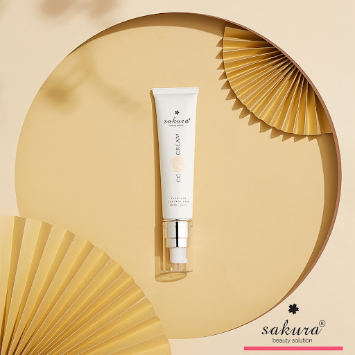 Kem Chống Nắng Trang Điểm Sakura Cc Cream Với Tone Màu Fair chính hãng của Nhật