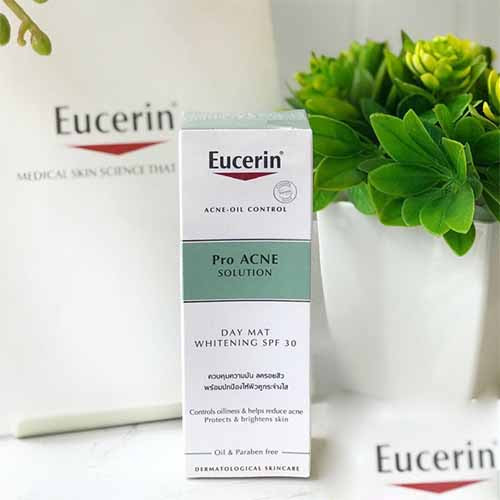 Kem chống nắng, ngăn ngừa mụn ban ngày Eucerin ProAcne Day Mat Whitening SPF30 