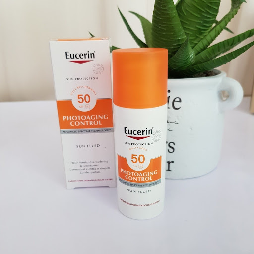 Kem Chống Nắng Eucerin Sun Fluid Photoaging Control SPF 50