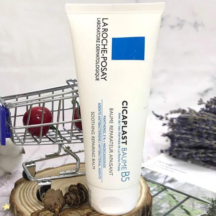 Bảo quản sản phẩm ở nhiệt độ khoảng 15-20 độ C, tránh nơi ẩm ướt, tránh tiếp xúc với ánh nắng mặt trời. Để xa tầm tay trẻ em. Bảo quản sản phẩm ở nhiệt độ khoảng 15-20 độ C, tránh nơi ẩm ướt, tránh tiếp xúc với ánh nắng mặt trời. Để xa tầm tay trẻ em.