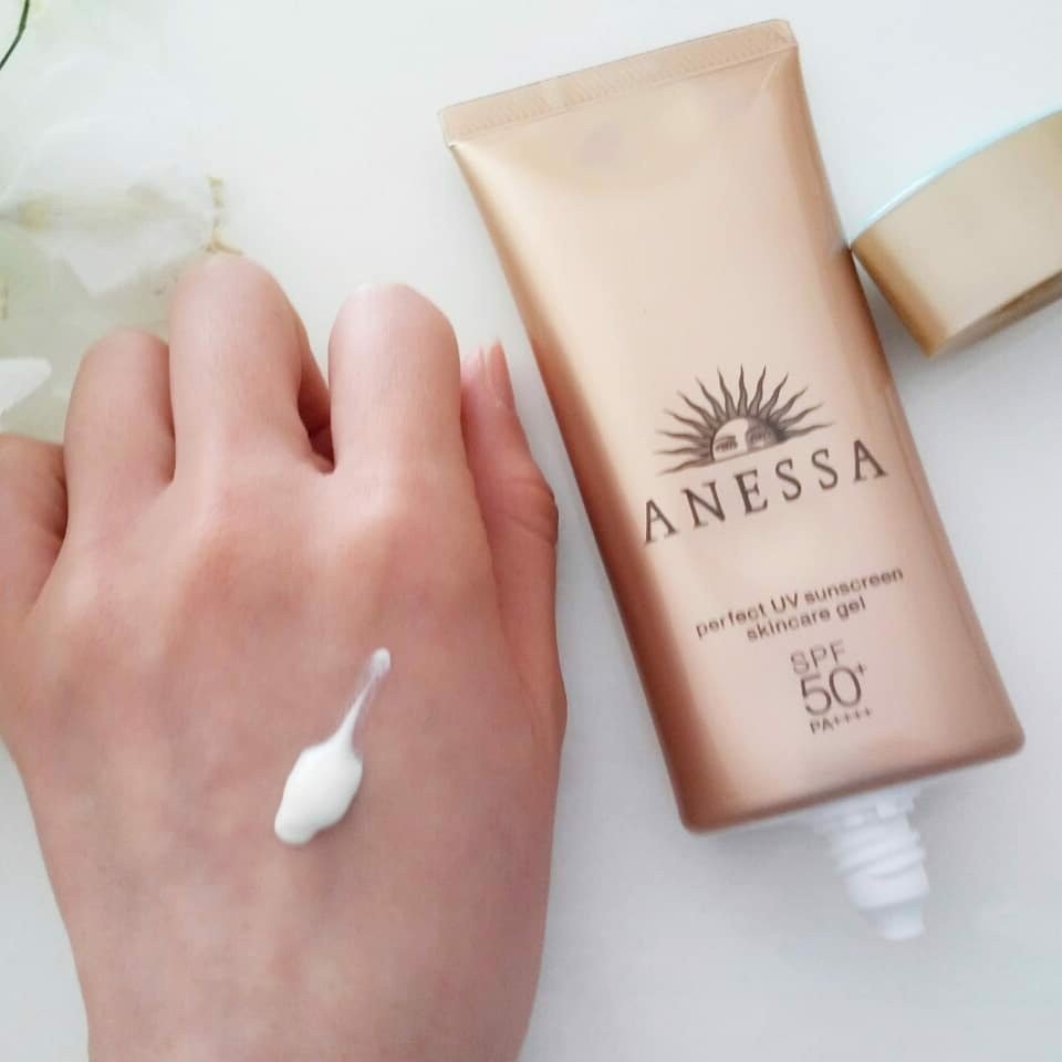 Kem chống nắng cho da hỗn hợp thiên khô Anessa Perfect UV Skincare Gel
