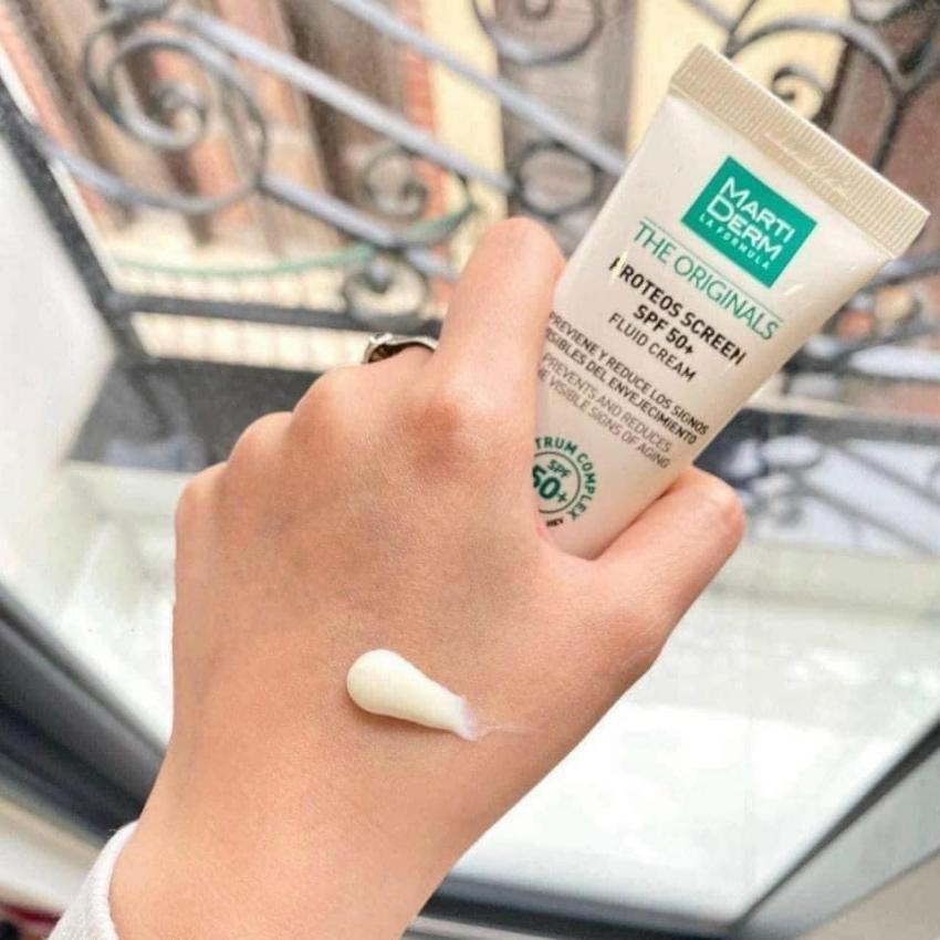 Kem chống nắng MartiDerm The Originals Proteos Screen SPF50+ Fluid Cream