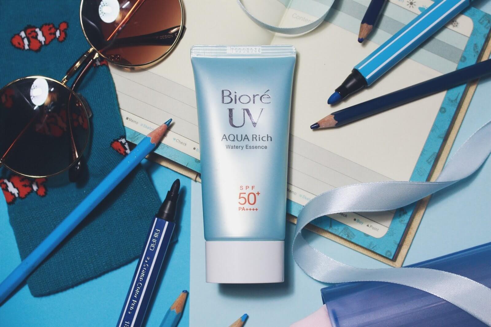 Kem chống nắng Biore Aqua Rich Watery Essence SPF 50+/ PA ++++ Kem chống nắng Biore Aqua Rich Watery Essence SPF 50+/ PA ++++