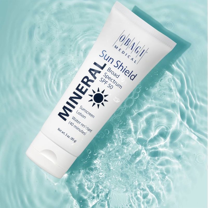 Kem chống nắng Obagi Mineral Sun Shield Broad Spectrum SPF 50