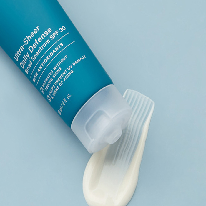 Sữa dưỡng ẩm chống nắng Paula’s Choice Skin Balancing Ultra-Sheer Daily Defense SPF 30