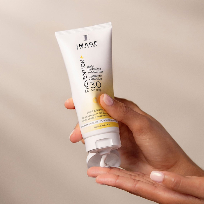 Kem chống nắng vật lý Suzan Obagi MD Physical Defense Broad Spectrum SPF 40