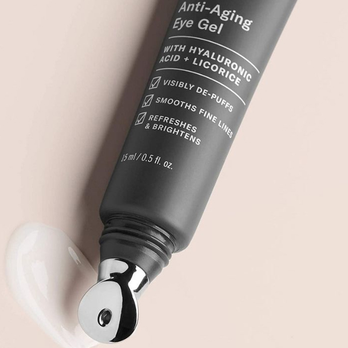 Dưỡng ẩm cho da vùng mắt 