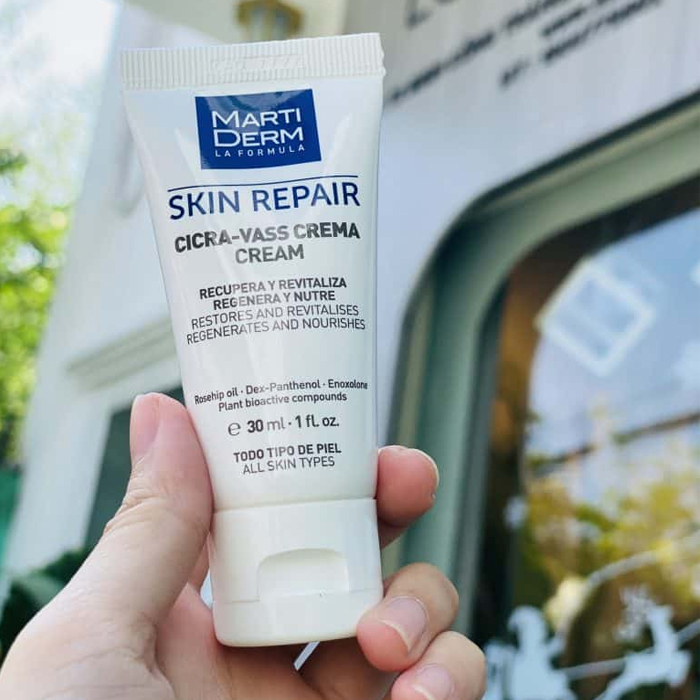 Review kem dưỡng Martiderm Skin Repair Cicra Vass Cream có tốt không?