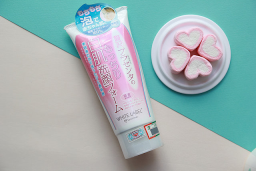 Sữa rửa mặt White Label