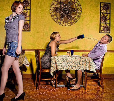 Tại Sao Làn Da Trắng Luôn “Mê Hoặc” Chị Em Phụ Nữ?