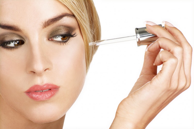 Có nên dùng serum dưỡng da không? Có nên dùng serum dưỡng da không?