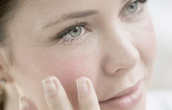 Tình trạng da nhạy cảm lão hóa