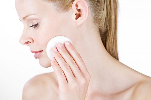 Thực hiện thao tác thật nhẹ nhàng