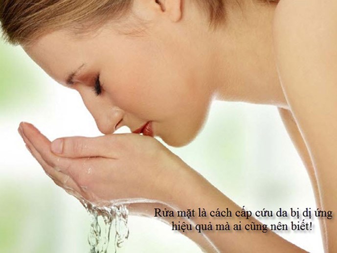 Cách nào để cấp cứu da bị dị ứng do mỹ phẩm?