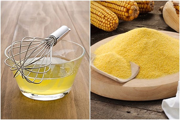 Lòng trắng trứng gà và bột bắp đánh bay mụn cám